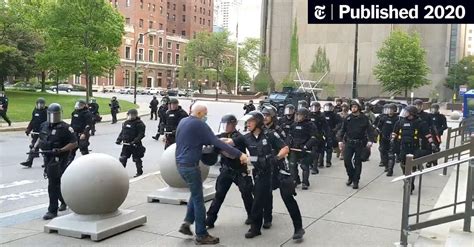 Buffalo Police Officers Suspended After Shoving 75 Year Old Protester The New York Times