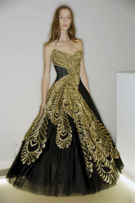 Best 15 Black Gold Wedding Gown For Bride Looks More Elegant With