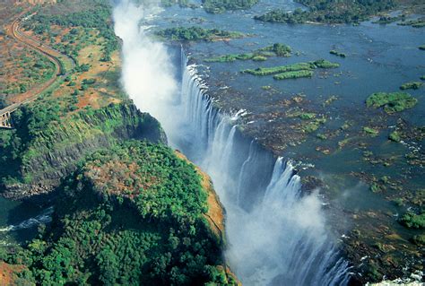 Luxury Safari Travel Experience To Victoria Falls Zambia