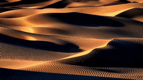Hd Wallpaper Sand Dunes And Rock Formations Desert Rocks Sudan