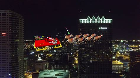 Santa Flying Over Tampa Bay Youtube