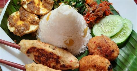 Resep Nasi Campur Bali Nasi Sela Sate Lilit Urap Sayur Sambal Embe Oleh Idha Midayanthi