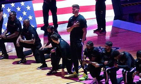 Moments later, leonard said he had to leave the stream. Heat's Meyers Leonard stands for national anthem while ...