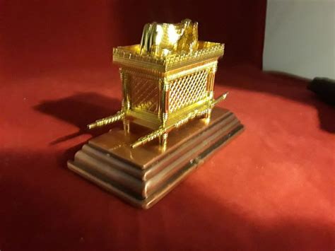 Miniature Reproduction Of Tabernacle Ark Of The Covenant 4 14×3