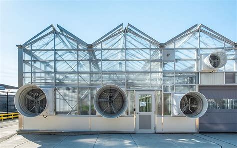 Greenhouse Ventilation A Key To Year Round Gardening Success