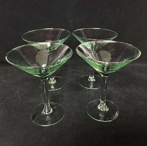 Retro Green Martini Glasses 4