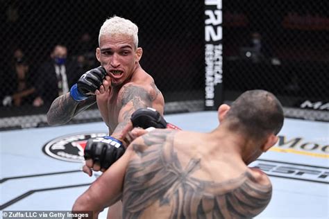 Charles oliveira breaking news and and highlights for ufc 262 fight vs. Michael Chandler accepted short-notice fight against mystery lightweight contender at UFC 258 ...