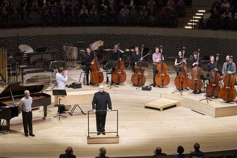 Ensemble Modern Orchestra Klassik Begeistert