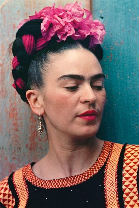 The Frida Kahlo Exhibition At The Brooklyn Museum In New York In Photos Vogue Paris