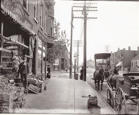 30 Stunning Vintage Photographs Of St Louis Streets In