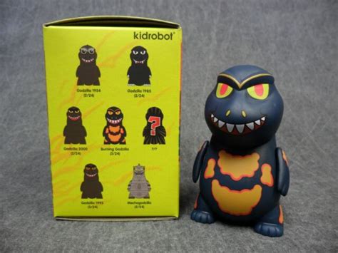 Kidrobot Godzilla New Burning Godzilla Blind Box King Of The