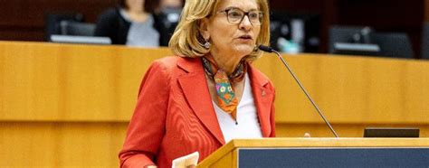 Eurodeputatul timișorean Maria Grapini a transmis un mesaj corect gramatical cu ocazia noului