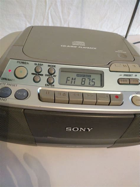 SONY CFD S CD Cassette Corder AM FM Radio Portable Boombox Stereo Player EBay