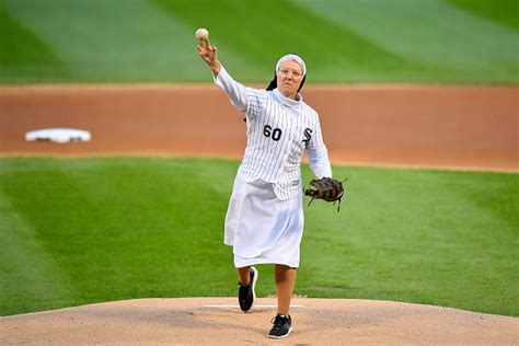 Marian Catholic Nun Who Threw Jaw Dropping First Pitch Gets Her Own Baseball Card Wgn Tv