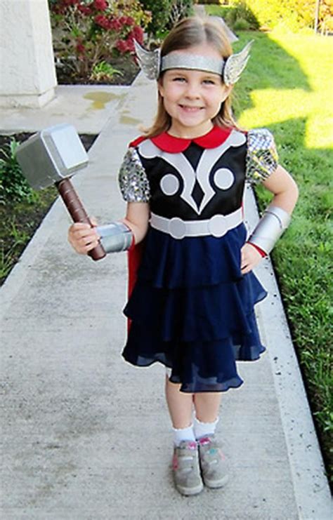 Tiny Princess Thor Is The Cutest All Others Give Up Now Cosplay Fashionably Geek Girl