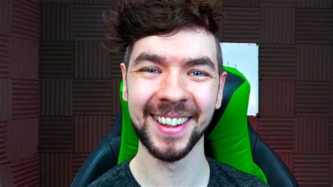 Jacksepticeye Live Stream Raises Over 150000 For Charity Teneighty
