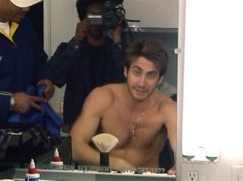 Jake Gyllenhaal Shirtless Mag And Vidcaps Naked Male Celebrities