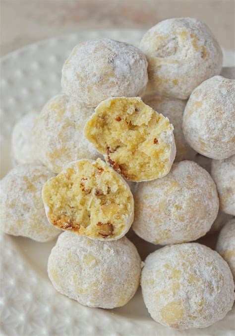 Pecan Cookie Balls Powdered Sugar Cookies