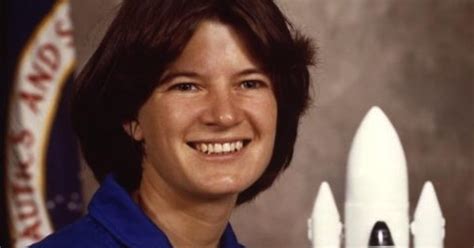 Opinion Sally Ride A Role Model For The Ages Cbs New York