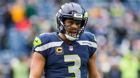 Jackson has been voted as the no. Russell Wilson Unveiled At No. 11 On NFL Network's 'Top ...