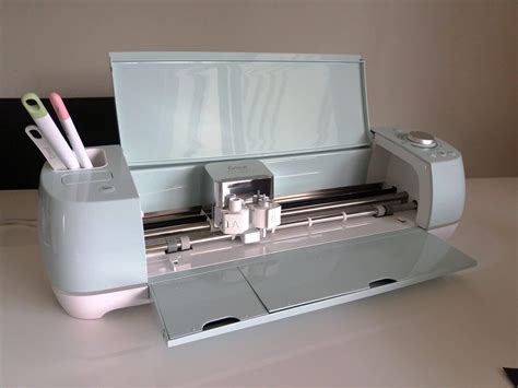 The Best Cutting Machines Cricut Silhouette And Brother Scan N Cut