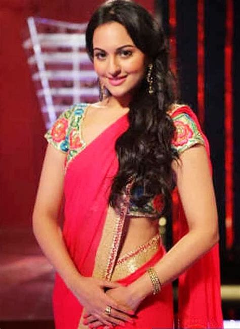 Bollywood Sonakshi Sinha Red Saree