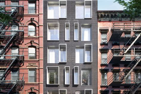 Manhattans First Luxury Modular Condo Tops Out On The Lower East Side