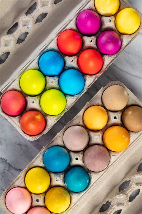 How To Dye Easter Eggs With Food Coloring Or Natural Colors