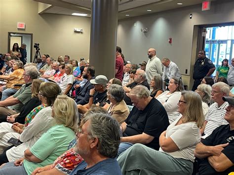 Northport Repeals Voting Requirement To Sell Community Center Property
