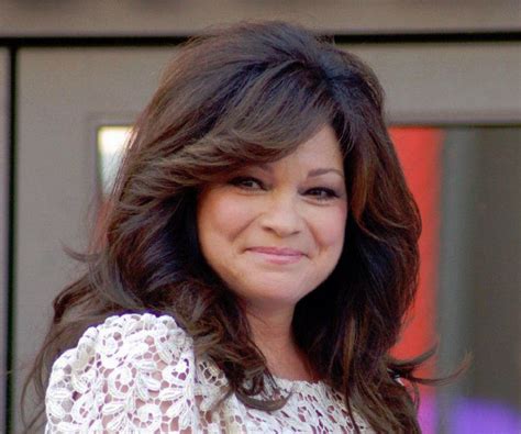 Valerie Bertinelli Biography - Facts, Childhood, Family ...