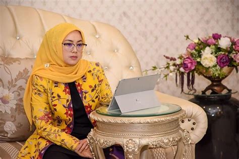 4 Fakta Menarik Anne Ratna Mustika Istri Dedi Mulyadi Bupati Wanita