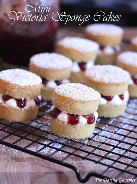 Mini Victoria Sponge Cakes A Taste Of Britain The Daring Gourmet