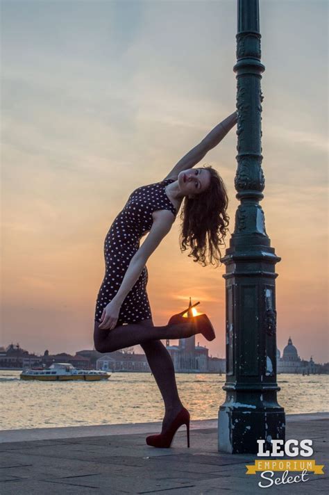 Elena Venice Sunset With The Legs Goddess Goddess Venice Legs