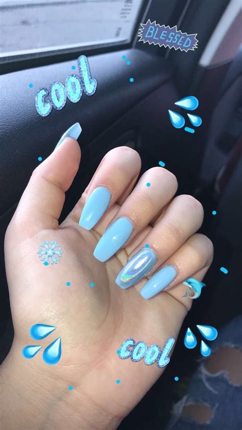 ᴘɪɴᴛᴇʀᴇsᴛ ᴊᴏᴜɪʀxʙɪᴛᴄʜ Blue acrylic nails Blue nails Best acrylic
