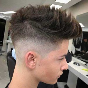 Corte fade el corte fade es un estilo masculino que nunca pasará de moda. Cortes de Cabello Cortos Para Hombres