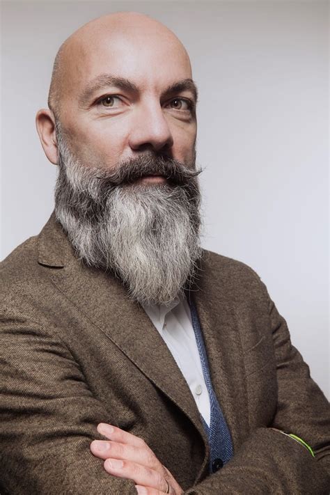 In fact, full beard styles may be the most popular among men because they symbolize masculinity and rugged hotness. THE TOP 5 BEARD STYLES FOR 2021