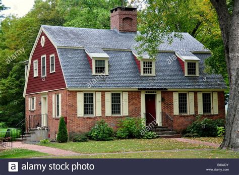 Image Result For Brick Gambrel House Gambrel Roof Gambrel House Styles