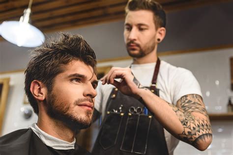La coiffure d'un homme reflète plus qu'un style sa vraie coiffures pour hommes : Coiffeur homme — Blaye, Bourg sur Gironde, Pugnac | ANTOINE COIFFURE
