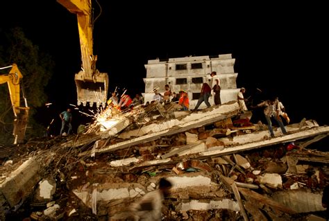 Building Collapses In India At Least 27 Killed Cbs News