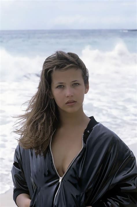 Sophie marceau is a french actress, director, author, and screenwriter. Young Sophie Marceau Best Pictures (45 Photos) - The Viraler