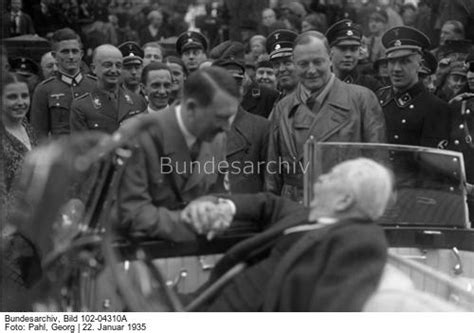 Adolf Hitler Hitler And His Generals Military Conferences 1942 1945 - Hitler Archive | Adolf Hitler congratulates General Karl Litzmann on