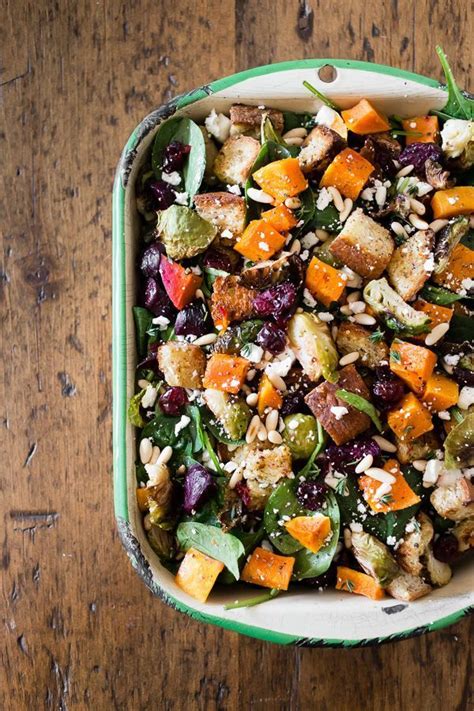 Nice This Fall Panzanella Salad Is Full Of Roasted Vegetables Dried