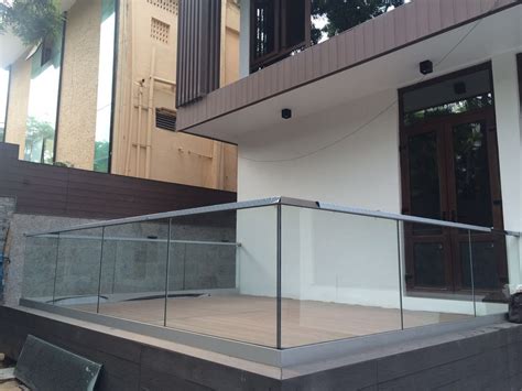 Base Rail For Glass Balcony Glass Balustrade With Aluminum Base Rail