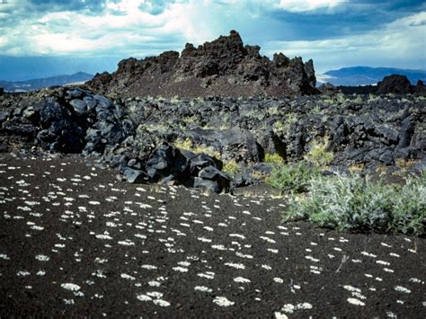 Visiting Craters Of The Moon National Monument And What To Do There