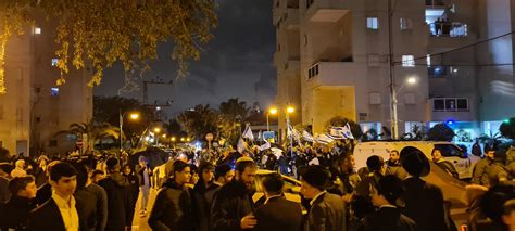 Police On High Alert For Bnei Brak Anti Haredi Protest Rabbis Call To