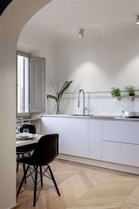 Dit kleine appartement van 50m2 uit Florence is super mooi ...