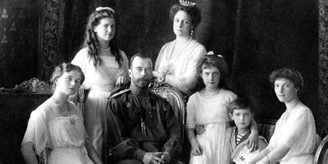 17 Lipca 1918 Roku Mikołaj Ii Romanow I Jego Rodzina Zostali