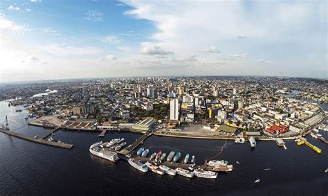 Manaus A Capital Da Floresta Amazônica Viagens E Caminhos