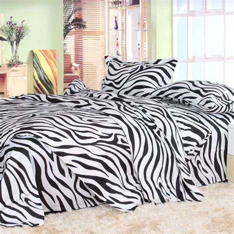 There was zebra bedding sets but there wasn't anything in the color purple and that was disappointing. 39 best Zebra Print Bedding images on Pinterest | Zebra ...