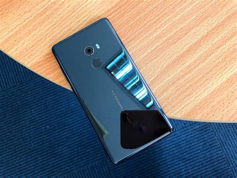 The device is equipped with a qualcomm snapdragon 835 processor and an adreno 540 gpu, 6 gb of. Xiaomi Mi Mix 2 Review: Tech Masterpiece But It's Not for ...
